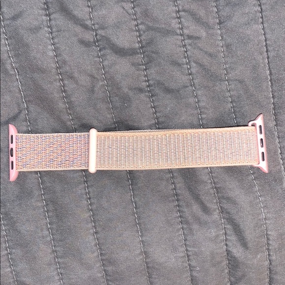 4 Apple Watch , 38 mm bands - Picture 3 of 5